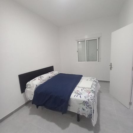 Emma Lovely Room With Private Bathroom Alicante Esterno foto